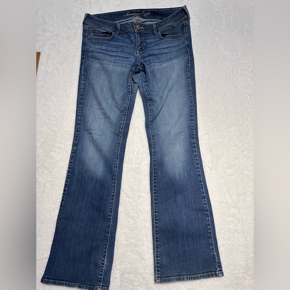 American Eagle Slim Boot Jeans - Women’s 12 Long- Medium Wash Stretch - Picture 2 of 11